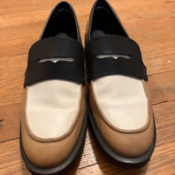 Cole Haan Geneva Loafer - Picture 1 of 7